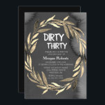 Convite Festa de aniversário de 30 anos de Leaf Wreath Dou<br><div class="desc">Coleção de Convites de festas de aniversário de 30 anos de Leaf Wreath Dourado Chalkboard em Niche e Nest. Trabalho de arte por www.EssemCreatives.etsy.com</div>