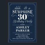 Convite Festa de aniversário de 30 anos surpresa - Marinho<br><div class="desc">Convite de festas de aniversário de 30 anos surpresa. Design de classe simples em azul e branco marinho. Apresenta uma fonte elegante de script. Celebração surpresa para homem ou mulher. Pode ser personalizado em qualquer idade!</div>