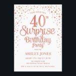 Convite Festa de aniversário de 40 anos surpresa - Rosa Do<br><div class="desc">Convite de festas de aniversário de 40 anos surpresa. Design elegante em branco e brilhante rosa de ouro. Possui fonte de script na moda e confetti. Envie-me uma mensagem se precisar de idade personalizada.</div>