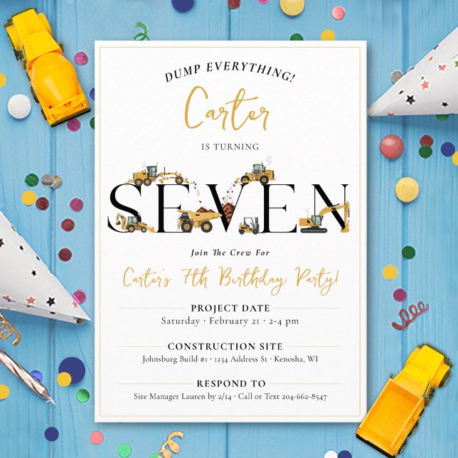 Convite Festa de aniversário de 7 de Bombeiros de Construç (Cute construction trucks theme funny SEVEN boys 7th birthday party invitation dump everything digger)