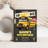 Festa de aniversário de ônibus escolar