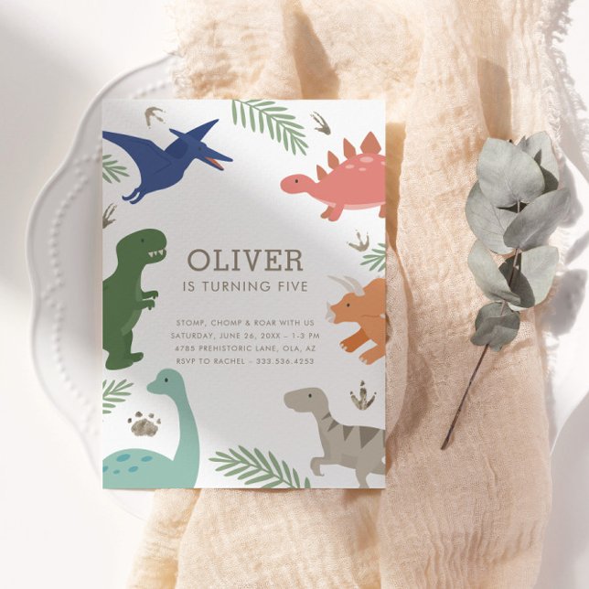 Convite Festa de aniversário do Tema do Dinossauro (Criador carregado)