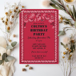 Convite Festa de aniversário Impressão do Bandana Vermelho<br><div class="desc">Jogue a festa perfeita para seu caubói favorito. Esses convites têm o estilo de uma bandana clássica em vermelho com sotaques em preto e branco e estão prontos para serem personalizados com todos os detalhes do seu partido em letras negros.</div>