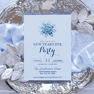 Convite Festa de Ano Novo com Floco de Neve Azul Simples e