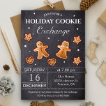 Convite Festa de Bolachas de Natal de Férias de Chalkboard<br><div class="desc">Convide seus convidados com este elegante convite de festas de troca de biscoitos com tipografia moderna e belos biscoitos de pão-de-gengibre contra um fundo de chalkboard. Basta adicionar os detalhes do seu evento neste modelo fácil de usar para torná-lo um convite de tipo único. Sacudir a placa para revelar um...</div>