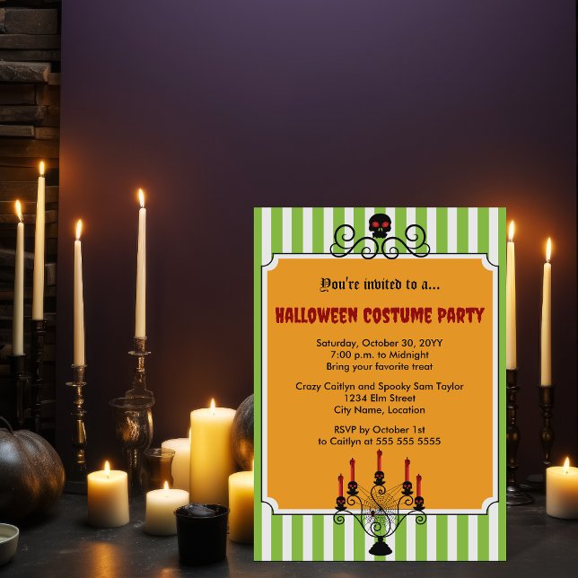 Convite Festa de Costume Candelabra no Halloween Skull (Halloween skull and candelabra costume party invitation.)