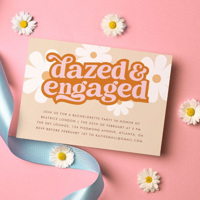 Convite Festa de Despedida de Solteira Retro Daisy Dazed & (dazed and engaged daisy retro bachelorette party invitation)