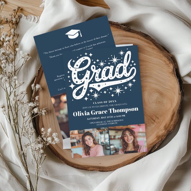 Convite Festa de formatura de 3 Fotografias do Script Azul (Retro Blue Script Stars 3-Photo Graduation Party Invitation)