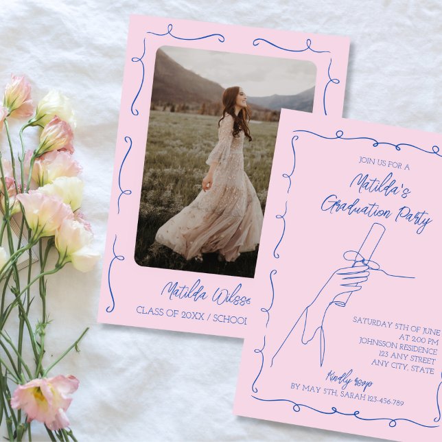 Convite Festa de formatura de fotos rosa e azul desenhada  (Hand Drawn Pink & Blue Photo Graduation Party Invitation class 0f 2024)