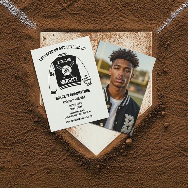 Convite Festa de formatura de Jaqueta Varsity Baseball (Varsity Letterman Jacket Baseball Graduation Invitation)
