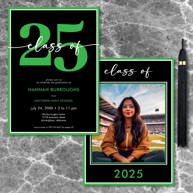 Convite Festa de formatura de Script Verde Mínimo Moderno (Modern Minimal Green Script Graduation Party Invitation)