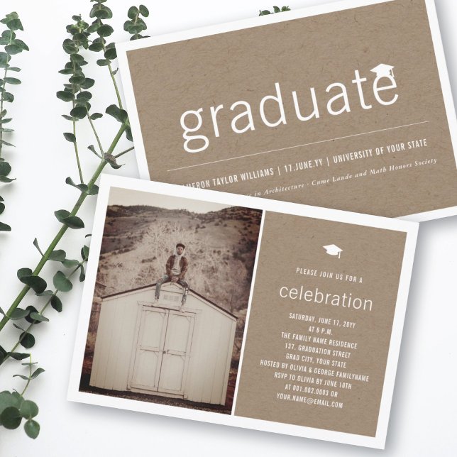 Convite Festa de Formatura Foto de Formatura Simples Kraft (Brown Kraft Simple Graduate Photo Rustic Graduation Party Invitation @ zazzle.com/color_therapy)