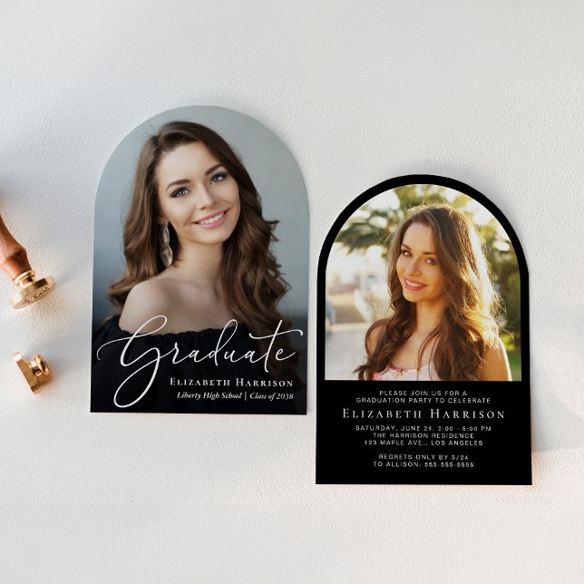 Convite Festa de formatura Preta de Fotografia do Arch de  (An elegant arch-shaped graduation party invitation to celebrate the graduate's achievements)