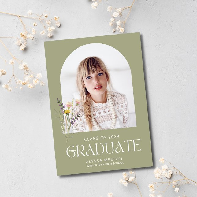 Convite Festa de formatura Simples de Foto de Flor Selvage (Wildlflower Photo Simple Girl Graduation Party Invitation)