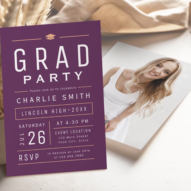 Convite Festa de Graduação com Tipografia Simples Moderna  (Plum Modern Simple Typography Graduation Party Invitation)
