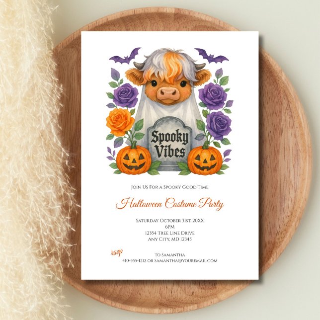 Convite Festa de Halloween de Abóbora Flores Fantasmas Vac (Cute Highland Cow Ghost Halloween Party Invitation. Perfect for Adults or kids)