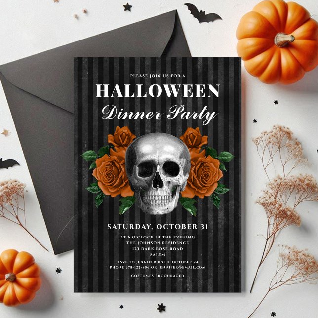 Convite Festa de Jantar de Halloween Floral Gótico Elegant (Elegant Gothic Floral Skull Dinner Party Halloween Invitation)