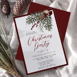 Convite Festa de Natal de Winter Berries, Script Moderno<br><div class="desc">Celebre a estação com um toque de charme de eterno através deste belo Convite de festas de Natal do Modern Script Winter Berries, realizado em forma de arte. Apresentando delicados pinheiros, bagas vibrantes e uma sugestão de festivo, a design combina sem esforço a beleza natural com a sofisticação moderna. A...</div>