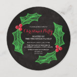 Convite Festa de Natal Holly Wreath Chalkboard<br><div class="desc">Um convite encantador para uma festa de Natal,  com o texto dentro de um juramento sagrado.</div>