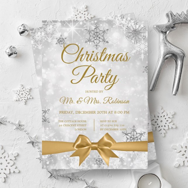 Convite Festa de Natal Silver Winter Sparkle Dourada Ribbo (Christmas Party Silver Winter Sparkle Gold Ribbon Invitation)