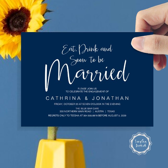 Convite Festa de noivado de Casamento, Script de Escrita M (Eat, Drink, Soon To Be Married, Wedding Engagement Party Invitation Card, in Navy Blue)