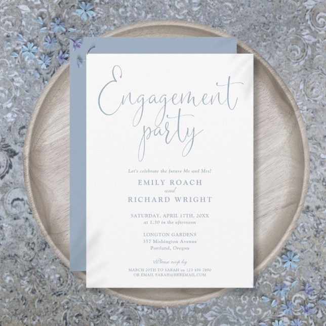 Convite Festa de noivado Elegante Azul Dusty (Dusty Blue Elegant Script Engagement Party Invitation)