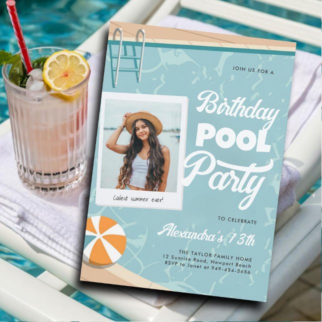 Convite Festa de Piscina de aniversário - Foto do Adolesce (birthday pool party invitations for girls teen tween thirteen photo template modern vintage cool)