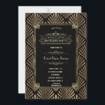 Convite Festa de Solteiro Art Deco Preto Gatsby Anos 1920<br><div class="desc">Design Glamouroso Art Deco no estilo Great Gatsby. Apresenta estilo Art Deco,  forma de folha de ouro falso e ornamentos,  em um fundo preto. Use a ferramenta Personalizar para adicionar suas informações. Para itens correspondentes,  visite minha Coleção de Estilo Art Deco Preto/Branco Gatsby dos Anos 1920.</div>