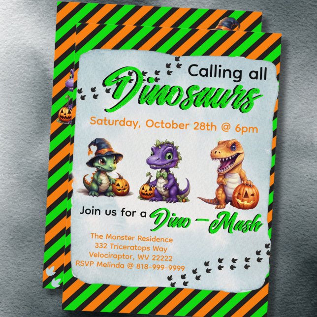 Convite Festa Dino-Mash do Dinossaur do Halloween (Green & Orange Diagonal Stripe Dinosaur Halloween Dino-Mash Party Invitation)