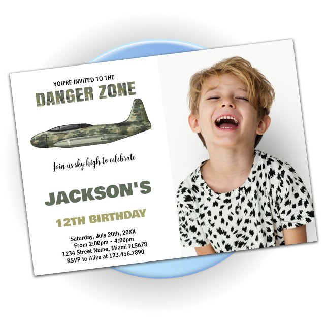 Convite Fighter Jet Birthday convoca Foto Verde Escuro (Fighter Jet Birthday Invitations Dark Green Photo)
