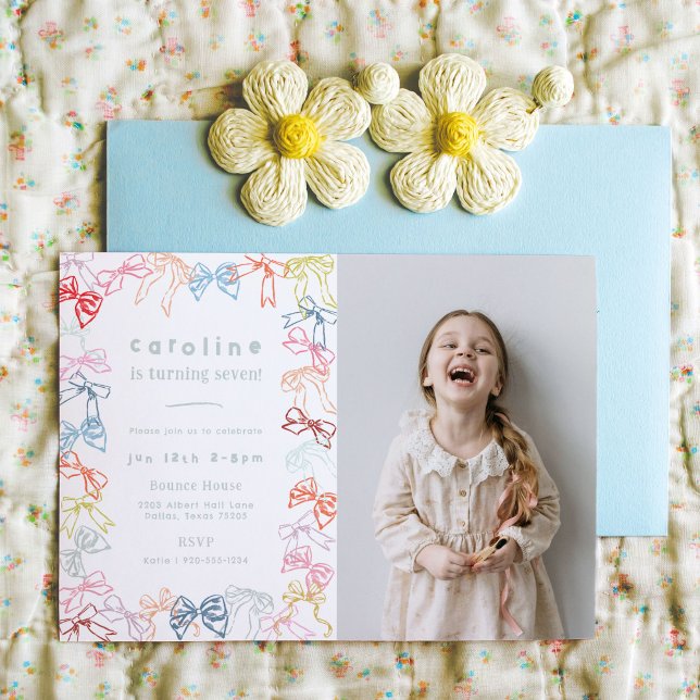 Convite Fitas e Arcos Festa de aniversario de meninas de f (Ribbons and Bows girls birthday party photo invitation.)