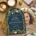 Convite Flaoral Wreath Bat Mitzvah - FOTO Personalizada Fe<br><div class="desc">Cartão perfeito para anunciar um bar mitzvah, bat mitzvah ou outra celebração judaica! Mão fez arte para você! TOTALMENTE PERSONALIZÁVEL! Clique em "Personalizar" acima para editar o texto e adicionar sua foto ao verso (você também pode excluir o quadro floral se preferir). Clique em "editar usando a ferramenta design" para...</div>