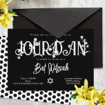 Convite Flor selvagem do Bat Negro Moderno Mitzvah<br><div class="desc">Este convite de morcego negro mitzvah é ainda mais atraente com bolinhas divertidas nas costas. A bela tipografia branca tem flores silvestres que você pode mover e redimensionar com suas letras para tornar isso ainda mais bonito! A trabalho de arte botânica pode ser alterada a cores juntamente com o seu...</div>