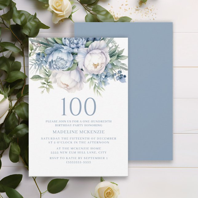Convite Floral Branco Azul Elegante 100º Aniversário (Elegant dusty blue and white watercolor floral 100th birthday party invitation. Printed or digital.)