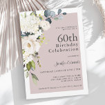 Convite Floral Branco Elegante no 60º Aniversário de Mauve<br><div class="desc">Com um esquema de cores popular, este 60º convite de aniversário feminino apresenta um buquê de canto de florais brancos de aquarela com um verde-roxo-rosado-rosado-roxo-mave. As flores incluem rosas, híbridos e flores misturadas que combinam um efeito adorável. Os emparelhamentos de texto usados neste design apresentam uma combinação de fontes sorif...</div>