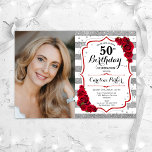 Convite Floral Silver White Rosa vermelha Foto 50º Anivers<br><div class="desc">Elegante convite floral feminino para o 50º aniversário com sua foto. Grelha, design branco e vermelho com prata brilhante falso. Recursos stripes, rosa vermelha, fonte de script e confetti. Perfeito para uma festa de comemoração de na moda adulto. Personalize com seus próprios detalhes. Pode ser personalizado para qualquer idade! Impressos...</div>