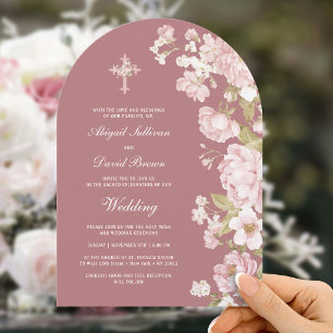 Convite Flores Blush no Arco de Rosa Empoeirada Casamento 