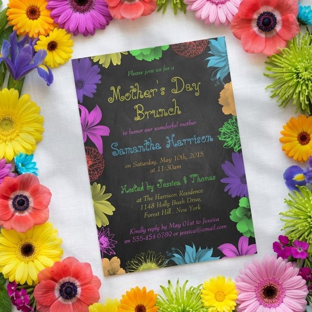 Convite Flores Brilhantes no Chalkboard Brunch do Dia das  (Criador carregado)