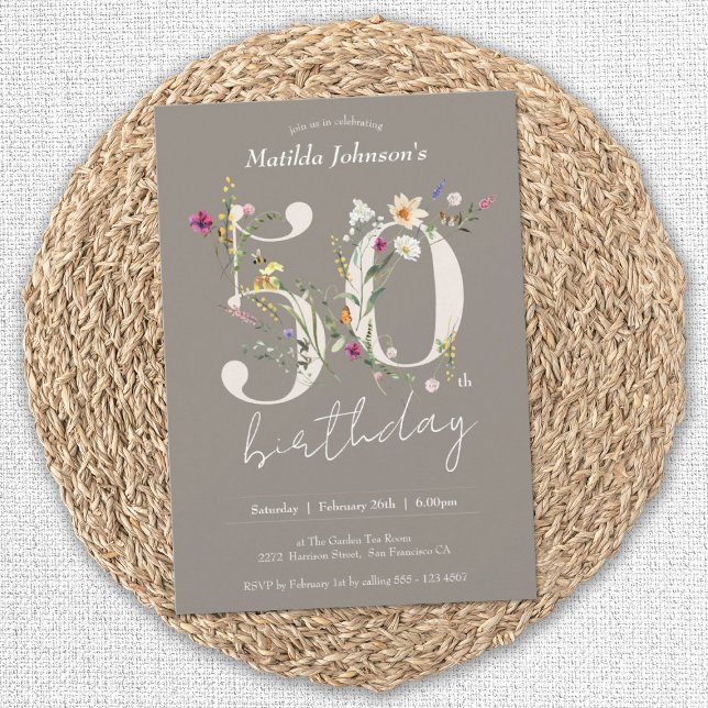 Convite Flores selvagens Elegante Floral 50º Aniversário (50th Birthday Wildflowers Elegant Floral Invitation)