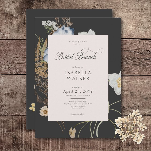 Convite Flores selvagens russas no Charcalhet Bridal Brunc (Rustic Wildflowers on Charcoal Bridal Brunch Invitation)