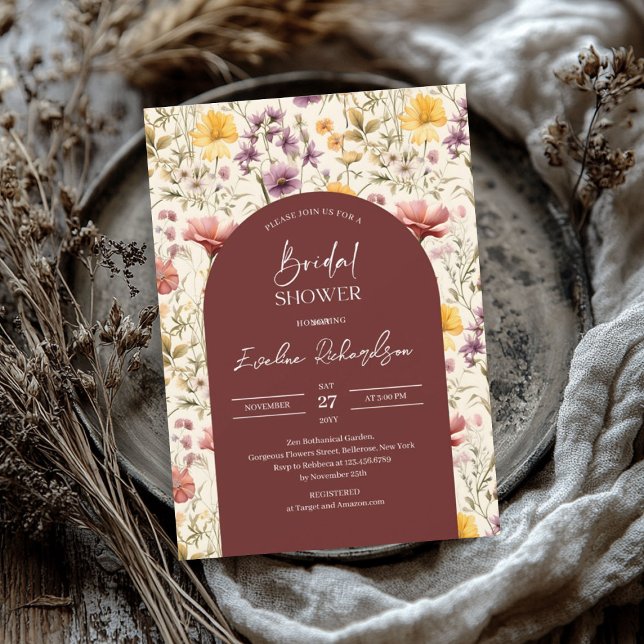 Convite Flores silvestres amarelas burgundy do arco-de-boh (Boho arch watercolor burgundy yellow wildflowers invitation)