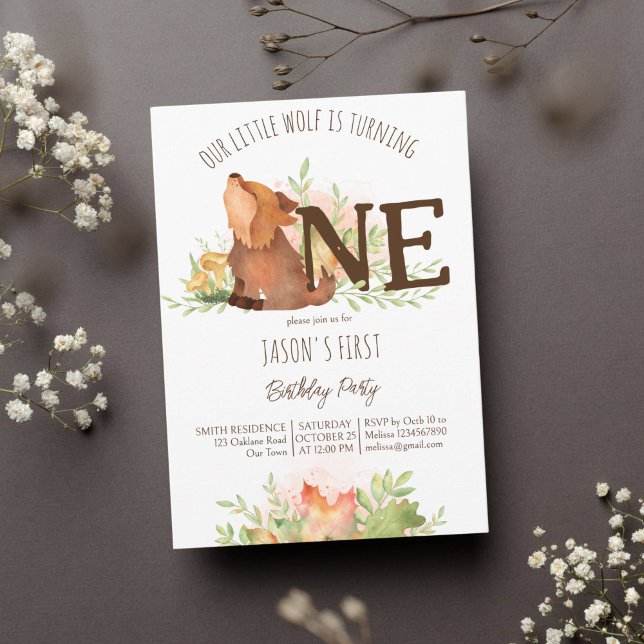 Convite Florestas de lobo caem modelo de primeiro aniversá (Wolf birthday party template invitation cute wolf puppy first birthday wild one fall themed invite)