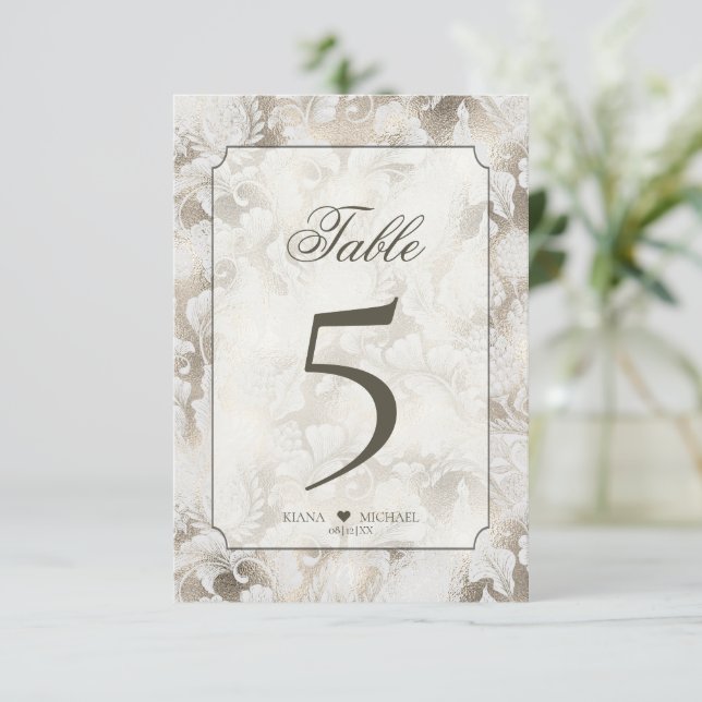 Convite Formal Paisley Table Numbers Champagne ID767 (Em pé/Frente)
