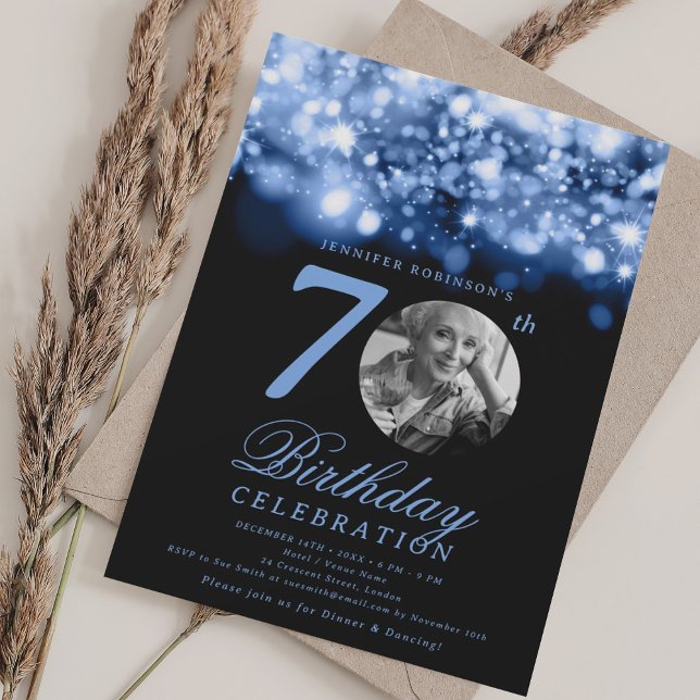 Convite Foto 70º Aniversário Azul Noite Glam  (Photo 70th Birthday Navy Blue Midnight Glam Invitation)