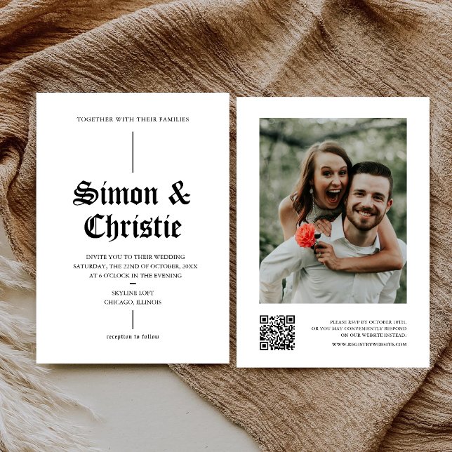 Convite Foto Antiga em Preto e Branco Código QR Casamento (Vintage black and white photo QR code wedding invitation blends timeless style with easy RSVP)