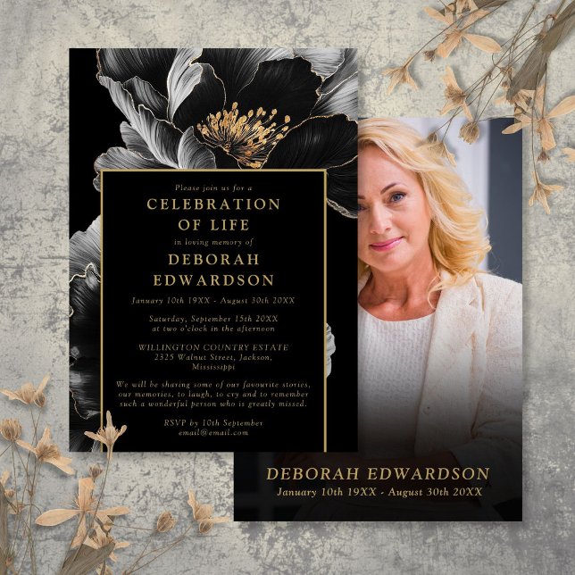 Convite Foto da celebração da vida floral preta e dourada (Black And Gold Floral Celebration Of Life Photo Invitation)