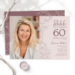 Convite Foto da Surpresa Rosa Floral Foto do 60º Aniversár<br><div class="desc">Cor-de-rosa poeirento floreado e surpresa mauve 60º convite de aniversário com sua foto na frente do cartão. Elegante design moderno com desenhos botânicos desenhados em destaque e letra de script de tipografia. Simples trendy convida cartão perfeito para uma festa de na moda. Pode ser personalizado para qualquer idade. Impressos convites...</div>