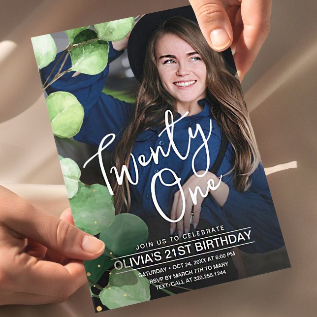 Convite Foto de 21 anos da moderna rustic elegant (birthday invitation card with photo, modern personalized design with greenery and elegant layout)