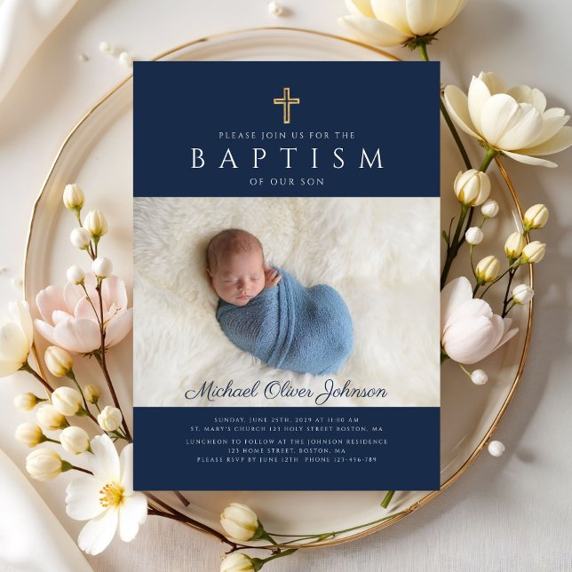 Convite Foto de Batismo de Menino Cruzado Religioso Azul d (Modern Navy Blue Religious Cross Boy Baptism Photo Invitation)