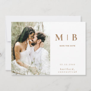 Convite Foto de Casal Monograma Dourado e Branco Save the